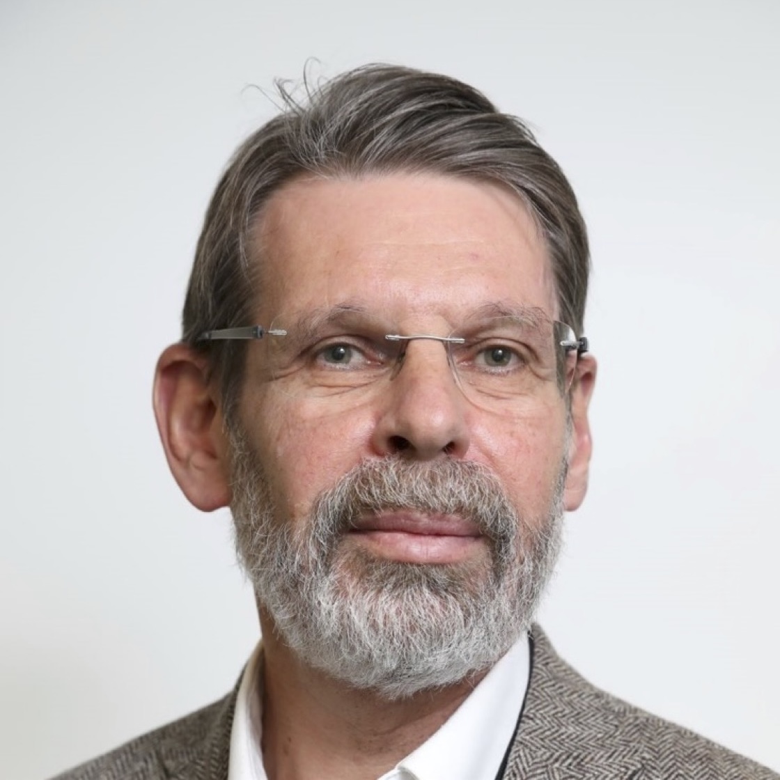 Dr.Oliver Espeisse